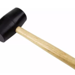 MAZA DE GOMA 500GR MANGO DE MADERA